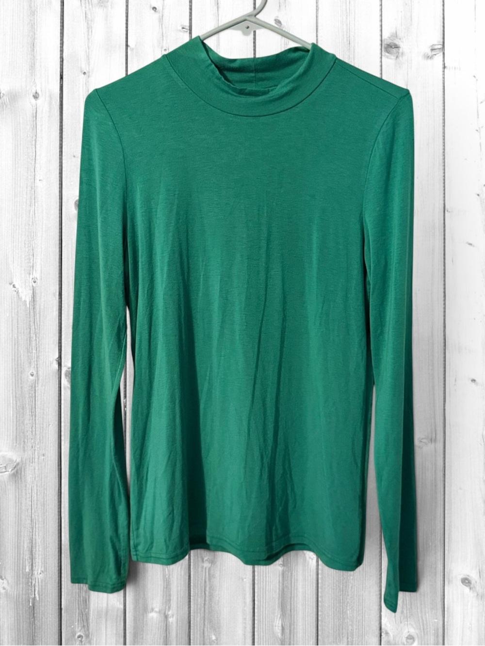 🌼aerie Long Sleeve Mock Neck Top in Emerald Green